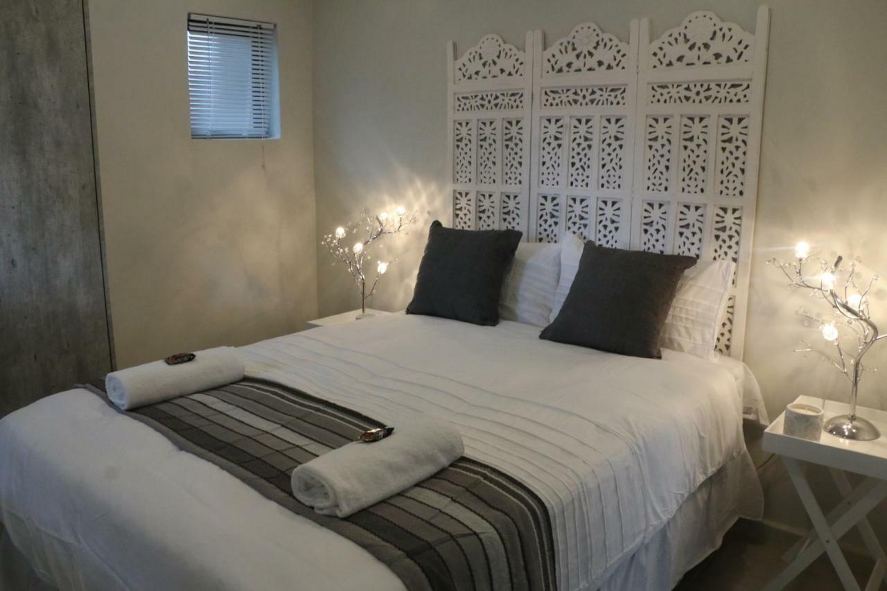 Millennium Body Guards Guesthouse Hartbeespoort Exterior foto